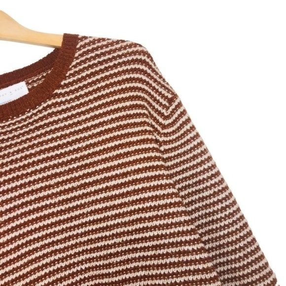 DAY & AGE Contrasting Knit Pullover Sweater In Rust Size Small NWOT - Picture 6 of 6